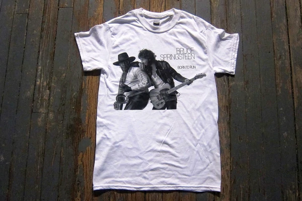 BRUCE SPRINGSTEEN - BORN TO RUN -Two Sided Print - T-SHIRT
